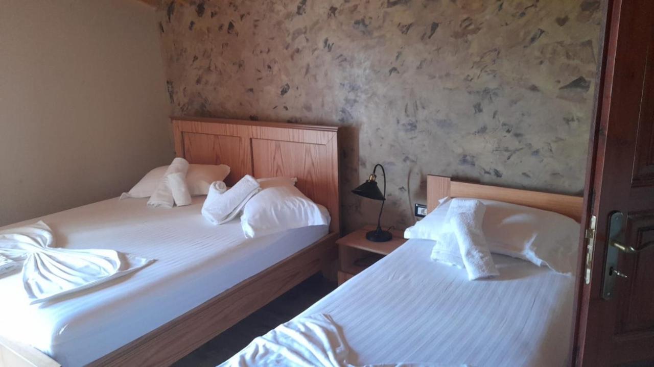 Hostel Bujtina Te Xhako Përmet Zewnętrze zdjęcie
