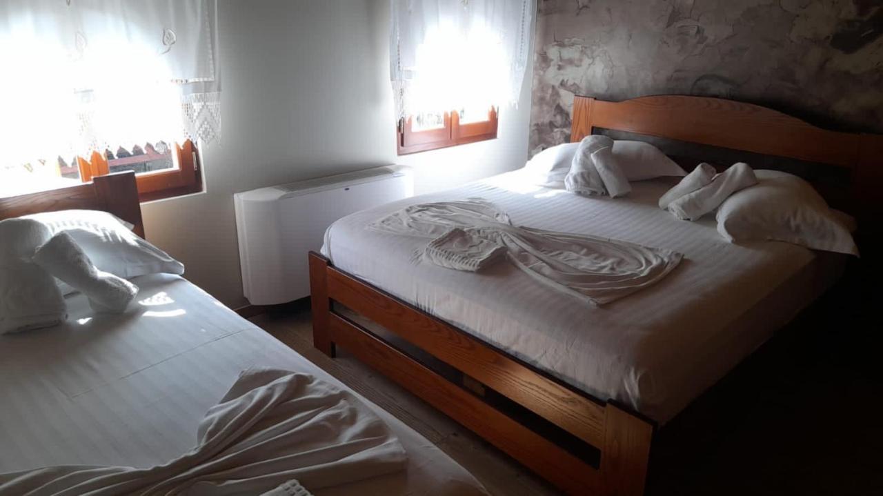Hostel Bujtina Te Xhako Përmet Zewnętrze zdjęcie