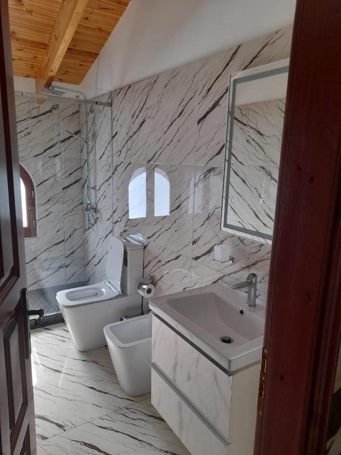 Hostel Bujtina Te Xhako Përmet Zewnętrze zdjęcie